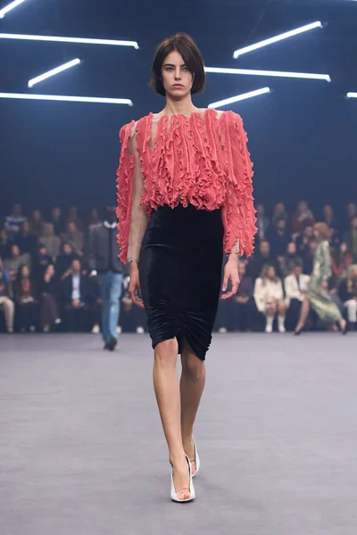 Look 54